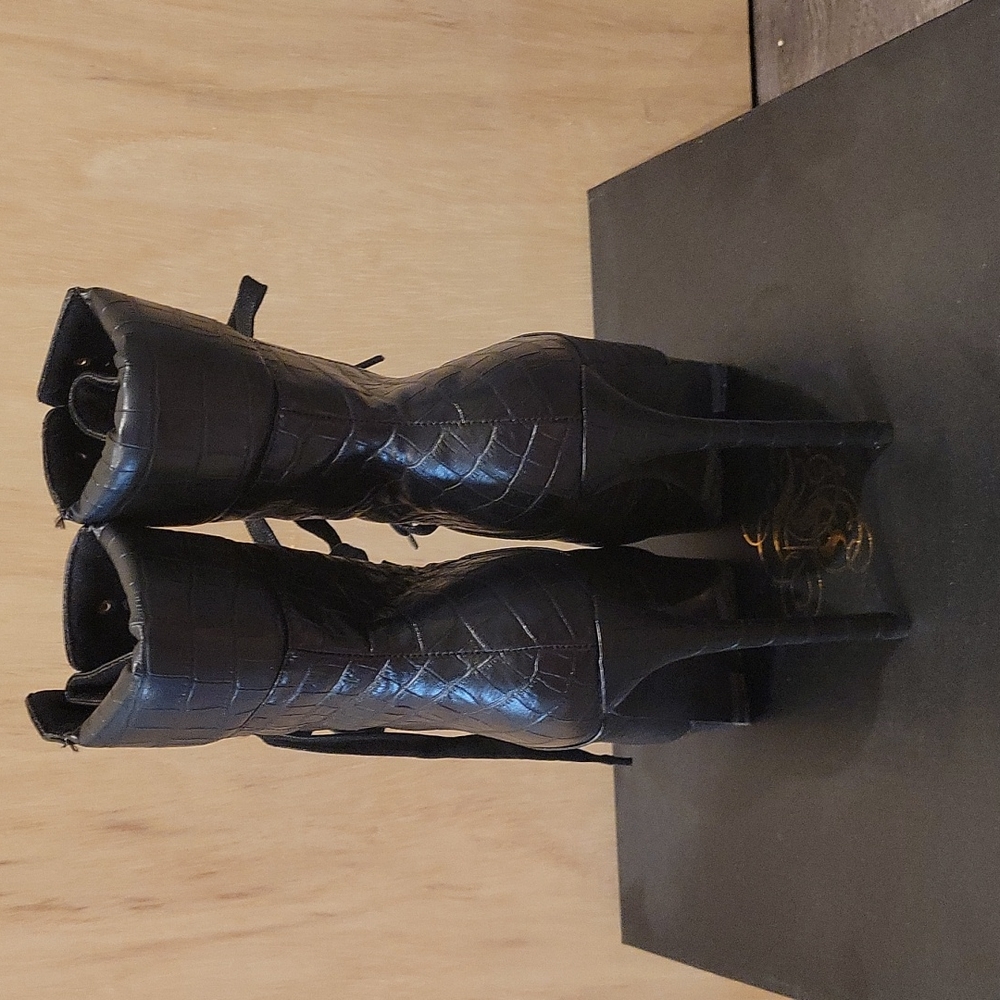Croc Embrossed Booties - Picture 2 of 5